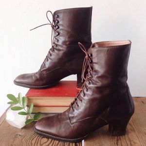 Arnold Churgin Dark Brown Leather Lace up boots.